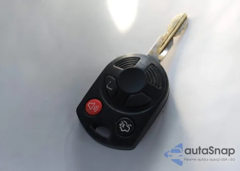 2009 Ford Fusion Se z USA, uszkodzony, nr VIN 3FAHP07Z39R105301